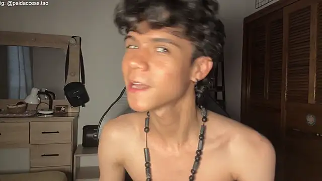 OopsAgain_ Live XXX-Chat