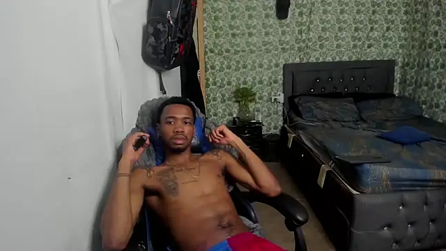 Živý XXX chat Kofi_exotic_2