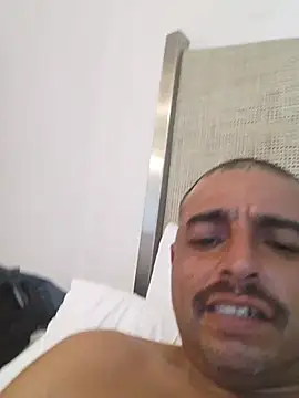 cobrosdepagos01's Live XXX Chat