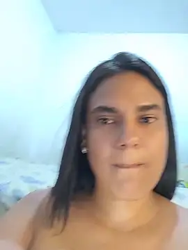 AntonellaShot Chat XXX in diretta