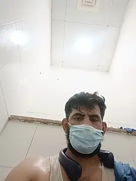Stallionbull37 Adlı Modelin Canlı XXX Sohbeti