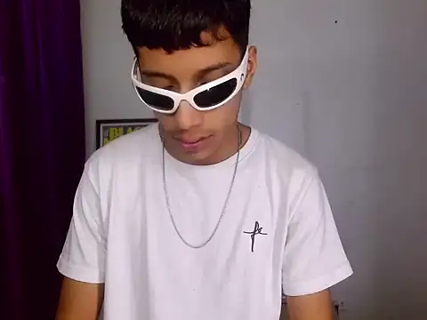 Chat +18 de jl_brayan12 ao vivo