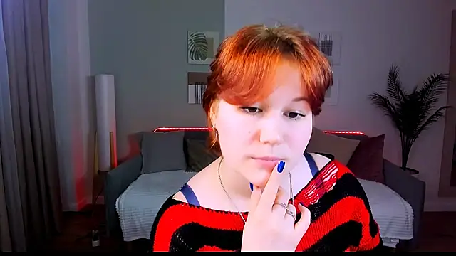 Chat +18 de MiaLacrice ao vivo