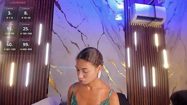 VictoriaDuart 即時 XXX 聊天