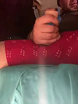 GusanoDelicioso Adlı Modelin Canlı XXX Sohbeti