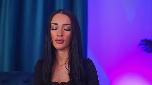 Živý XXX chat DeniseDevilles