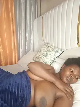 TrishaKalid Live XXX-Chat