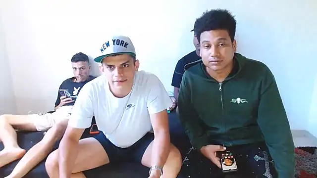 Chat XXX ao vivo de almighty_god