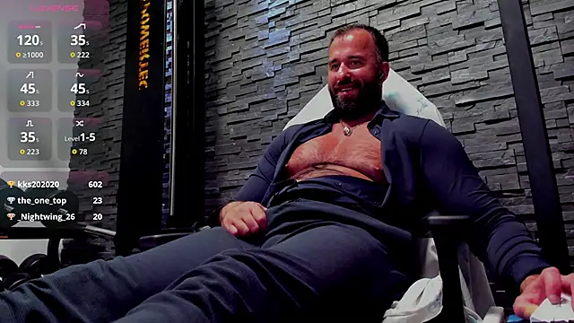 Онлайн чат XXX David_Big_Daddy