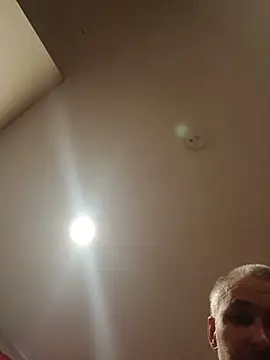 צ'אט XXX בשידור חי של Jsexconn69