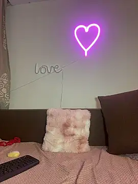 XXX chat uživo modela Sabrinedivinee