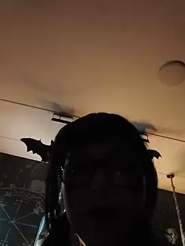 Онлайн чат XXX AlexHoe_