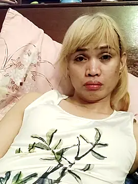 XXX chat uživo modela QueenSoreal