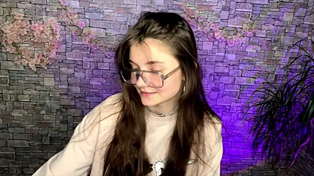 Živý XXX chat may_rollins