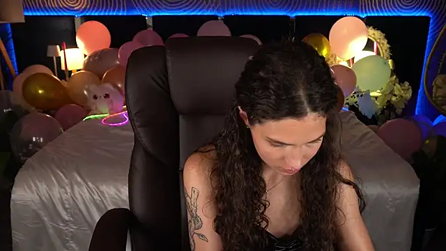 BabyFlowerr's Live XXX Chat