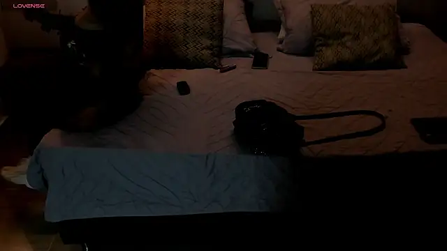 ARIANNA_KYLEE: απευθείας συνομιλία ΧΧΧ