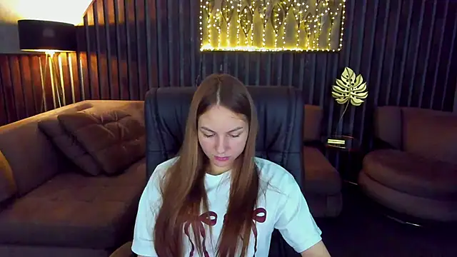MilaAddams Chat XXX live