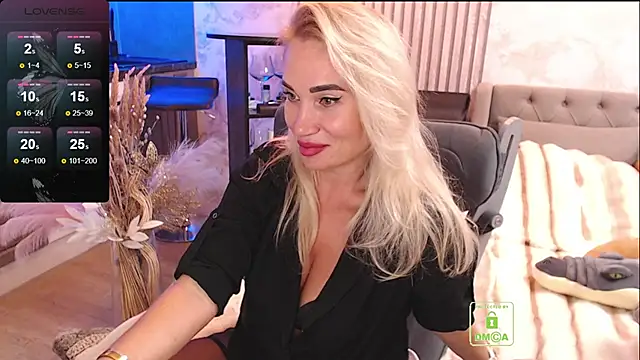 FreeBerryMILF Chat XXX live
