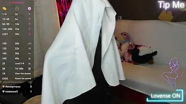 MeganNewCat Chat XXX live