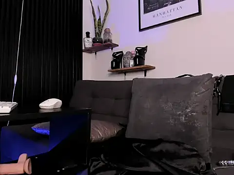 SadieManson_ Chat XXX in diretta