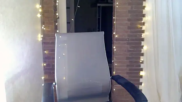 ms_kelarini Chat XXX in diretta