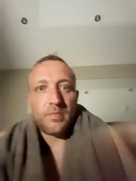 Tony88hgh Live XXX Chat