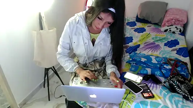 Chat XXX ao vivo de Doll_sary