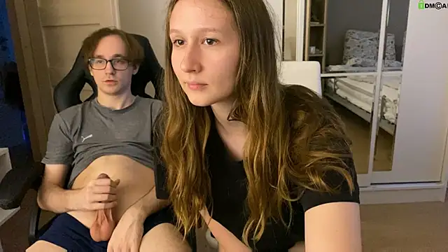 Sabrinaanddaniel Adlı Modelin Web Kamerası Şovu