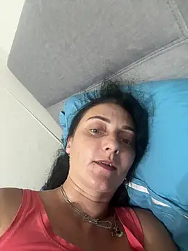 Miroslava1247 Adlı Modelin Canlı XXX Sohbeti