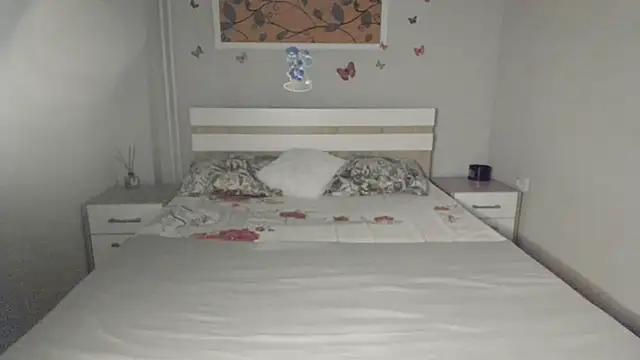 Rebeka2589 Adlı Modelin Canlı XXX Sohbeti