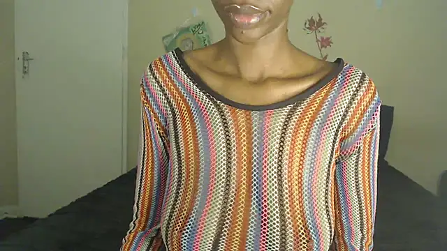 Blacktittiex02's Live XXX Chat