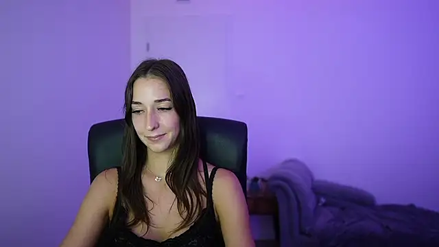 Crystalbrunette18 Chat XXX live