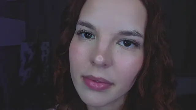 Онлайн чат XXX SinaHogsette