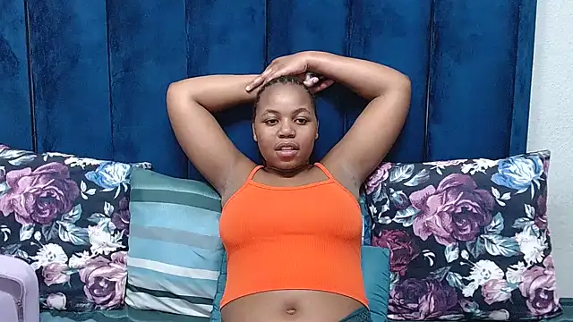 HotSmallTits Chat XXX live