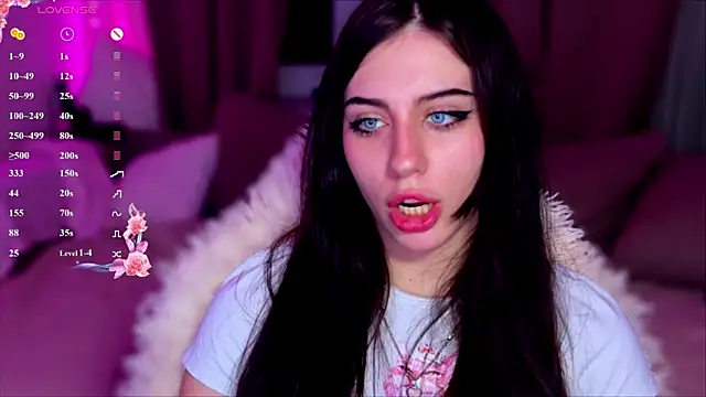 luna_dreamxx Adlı Modelin Canlı XXX Sohbeti