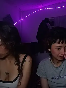 Chatroom XXX en direct de AlexxaAndRileyy
