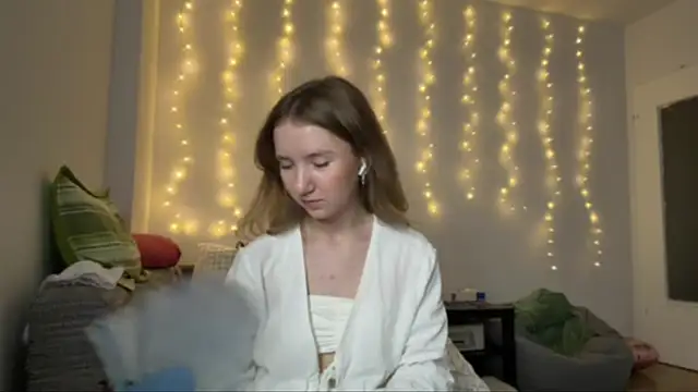 smalllisa Obrolan Langsung XXX