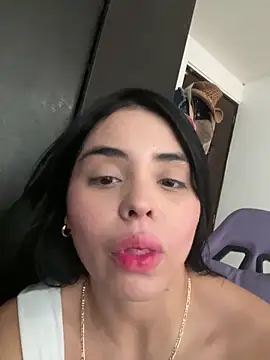 mimihot8888's Live XXX Chat