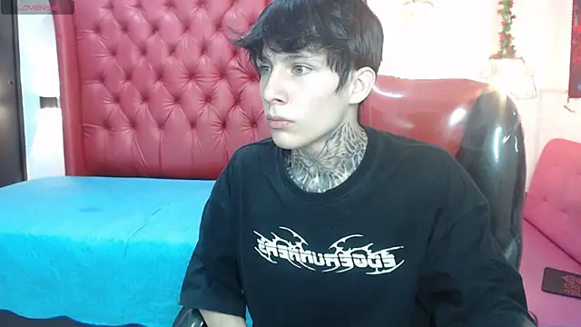 Cry_therealn Live XXX chat
