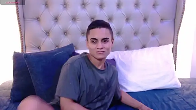 XXX chat uživo modela Liiamthompson