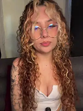 Chat XXX Live Joyce-fire