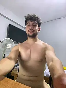 HornyMaster3169 现场XXX聊天