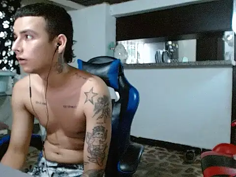 nino_oregano's Live XXX Chat