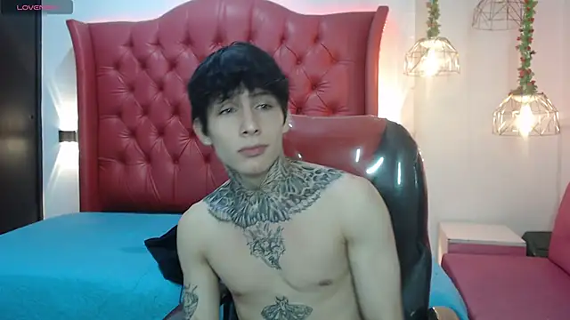 XXX chat uživo modela Cry_thereal