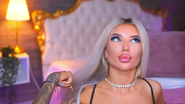 Juicy_Jessye Chat XXX live