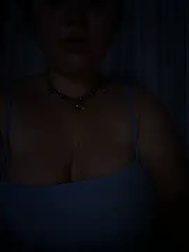 SummerHoney Live XXX-Chat