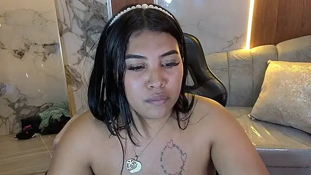 Bella_cross_v Chat XXX in diretta