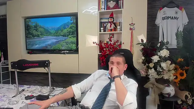 SpartacusDaddy48: απευθείας συνομιλία ΧΧΧ