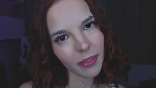Chat XXX en directo de SinaHogsette