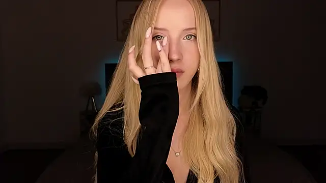 adele_armass' Live XXX Chat